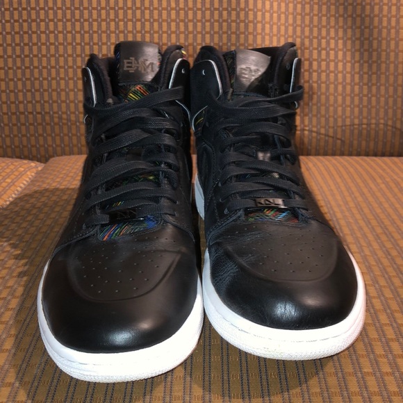 Air Jordan 1 Retro High Nouv BHM 2016 Size 11 - Picture 3 of 16